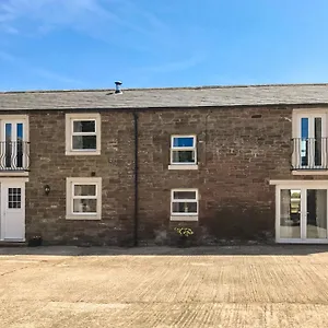 Holiday home Brown Dyke Stables